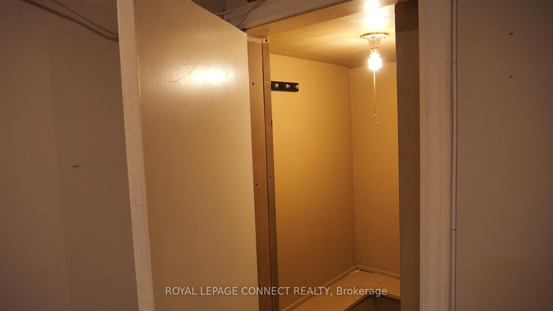 Photo 8 of Unit Bsmt, 302 Springdale Boulevard, Toronto, Danforth Village-East York — HOMEH