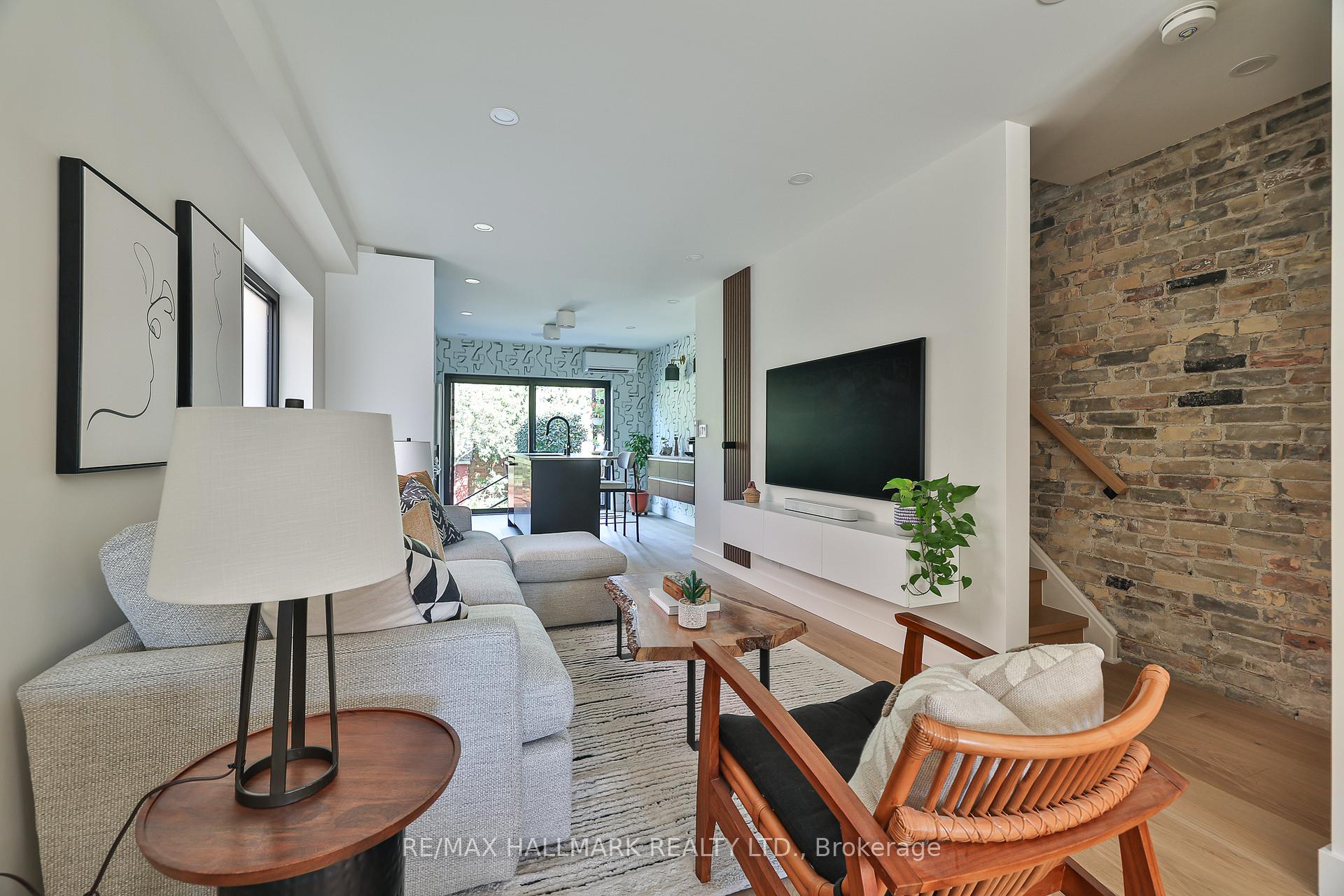 Photo 7 of 281 Atlas Avenue, Toronto, Oakwood Village — HOMEH