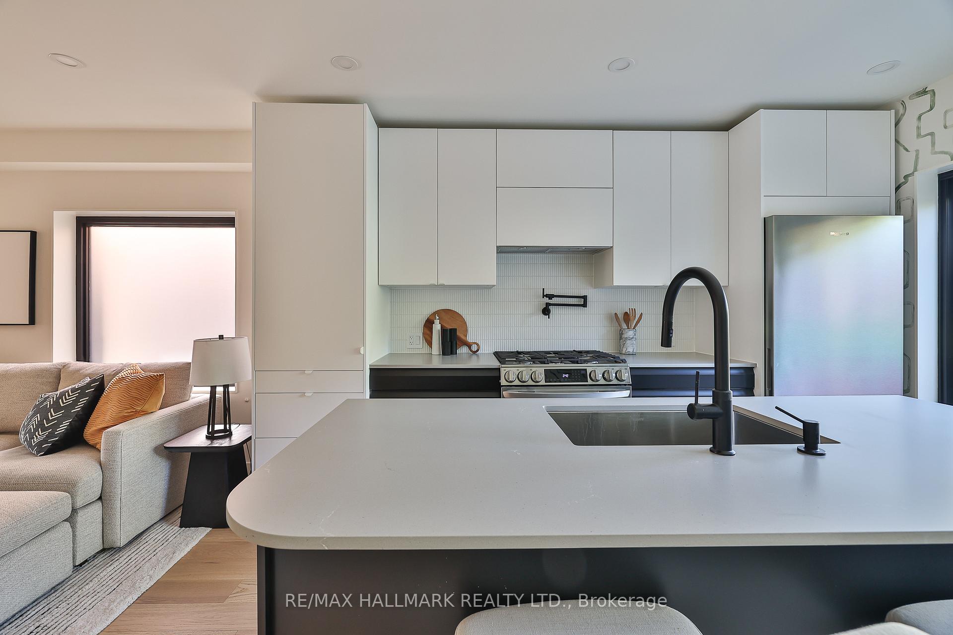 Photo 11 of 281 Atlas Avenue, Toronto, Oakwood Village — HOMEH