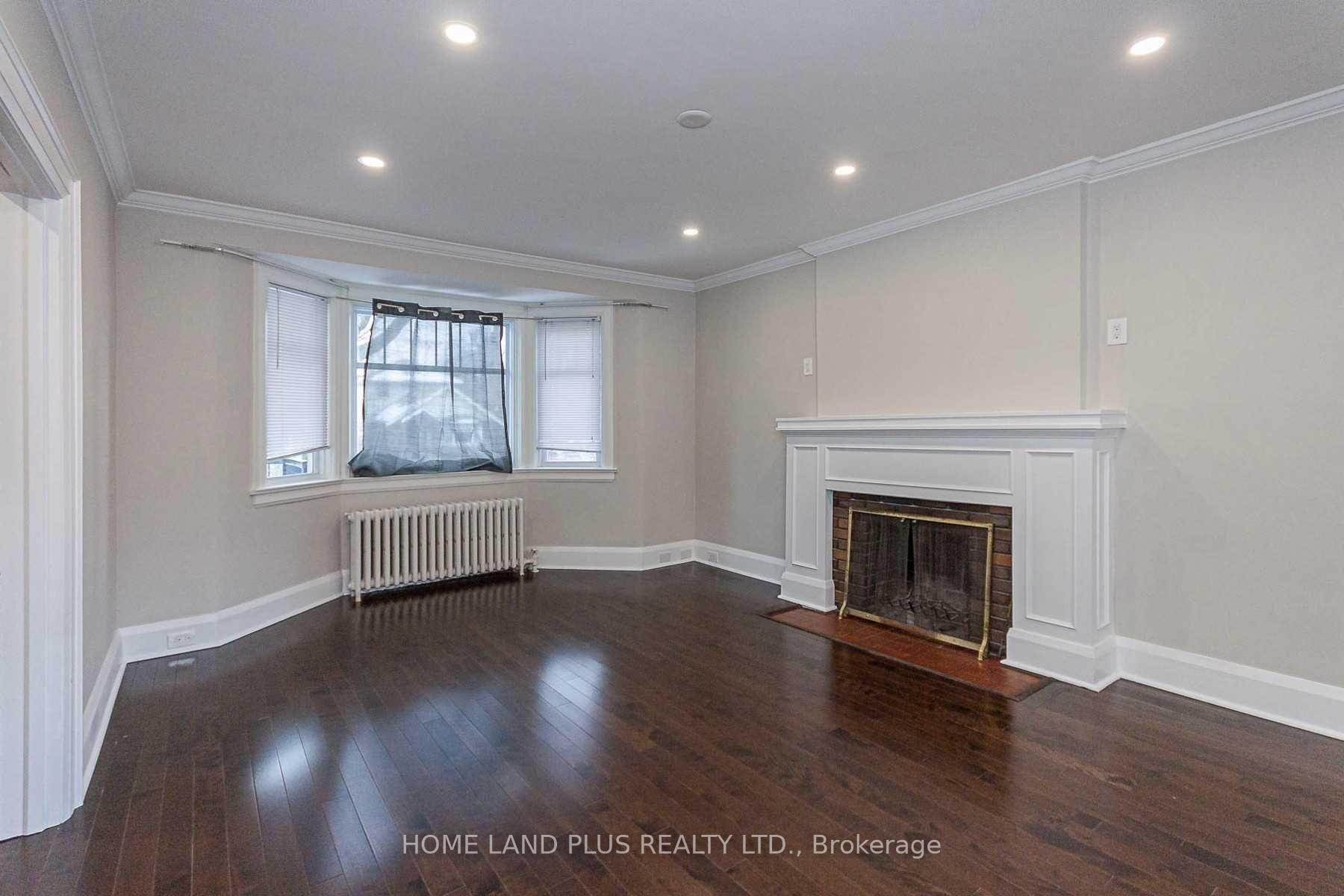 Photo 4 of 108 Brooke Avenue, Toronto, Bedford Park-Nortown — HOMEH