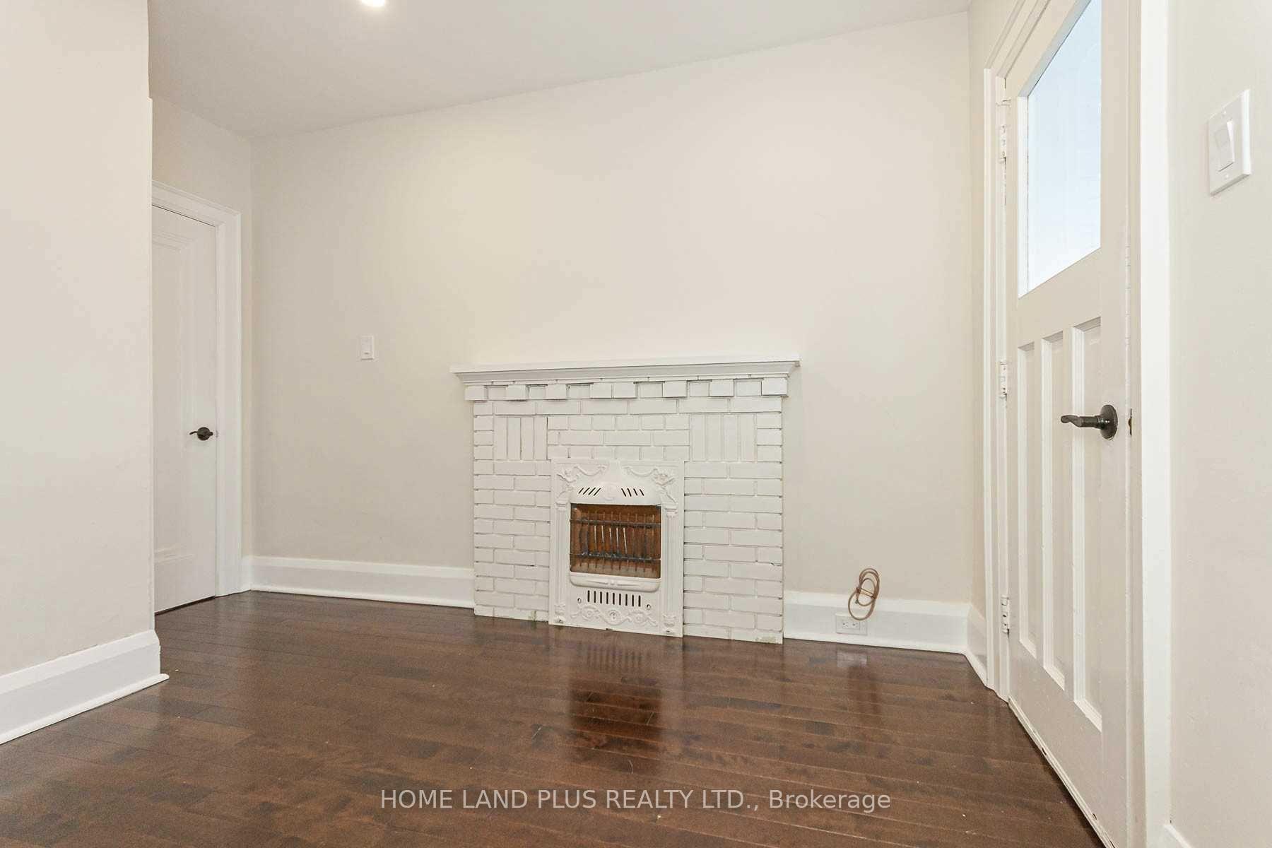 Photo 15 of 108 Brooke Avenue, Toronto, Bedford Park-Nortown — HOMEH