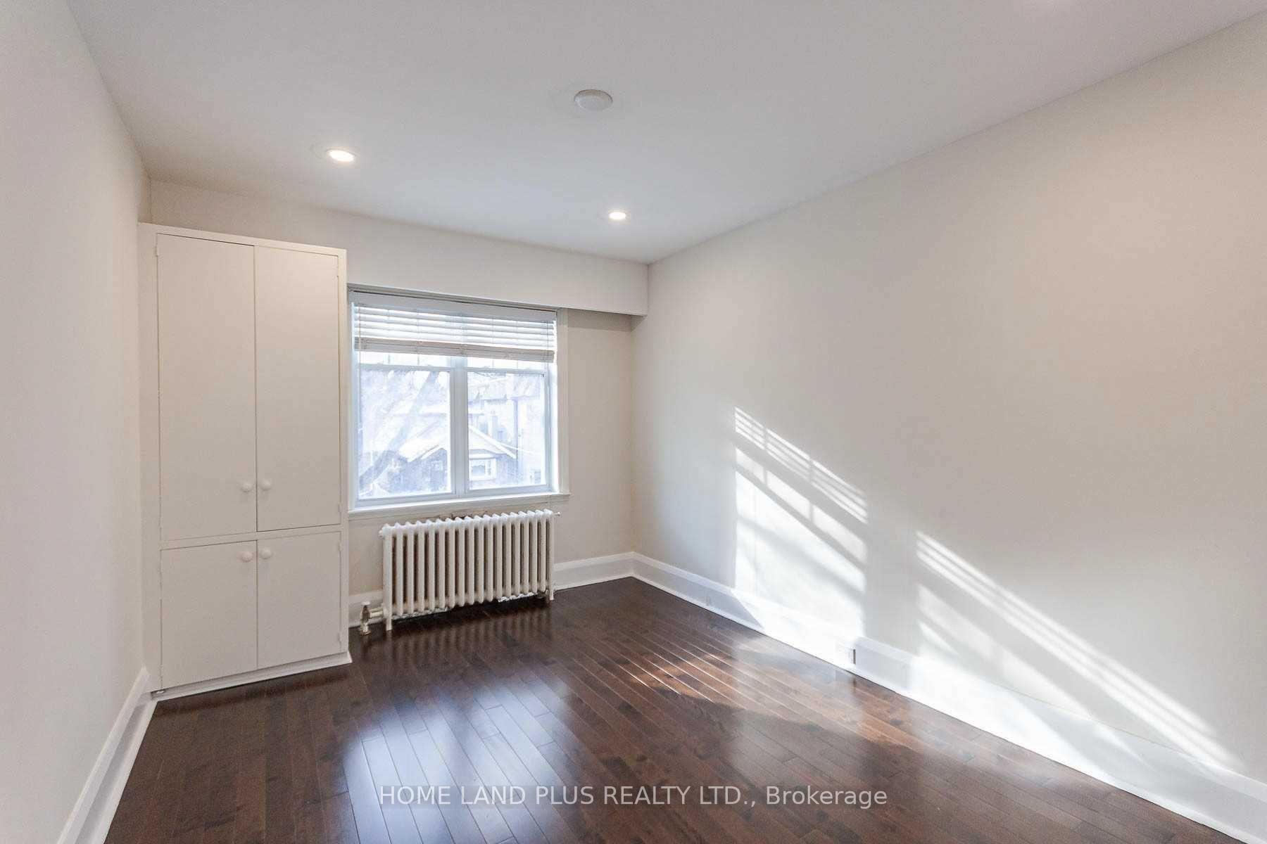 Photo 17 of 108 Brooke Avenue, Toronto, Bedford Park-Nortown — HOMEH