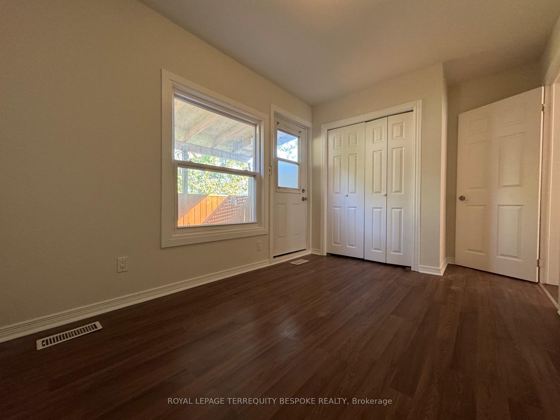 Photo 12 of Unit 3 - upper, 19 Lewis Street, Toronto, South Riverdale — HOMEH