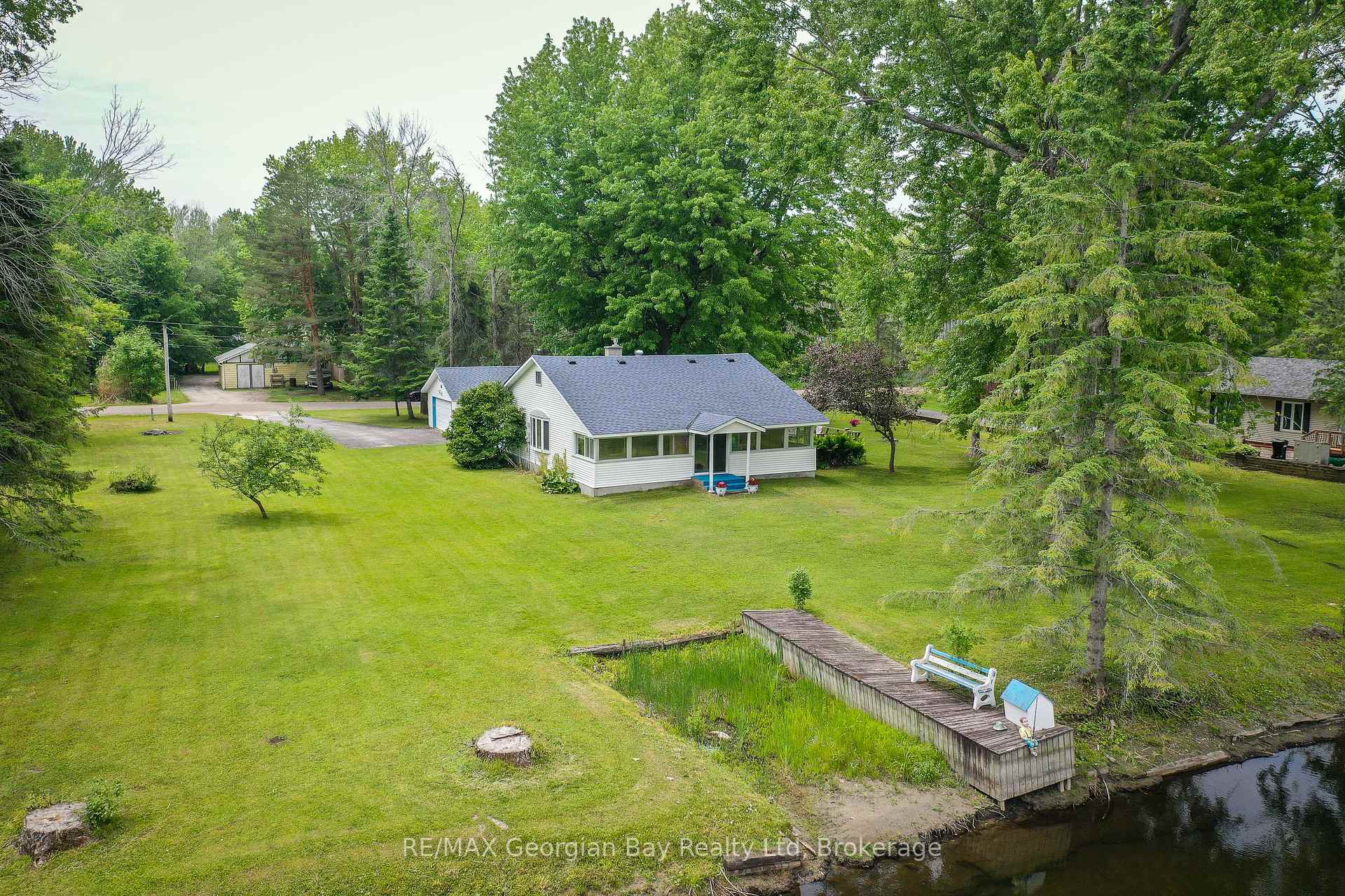Photo 1 of 31 Hearthstone Drive, Tay, Rural Tay — HOMEH