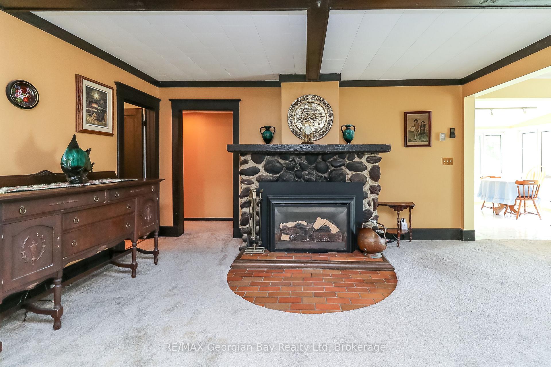 Photo 17 of 31 Hearthstone Drive, Tay, Rural Tay — HOMEH