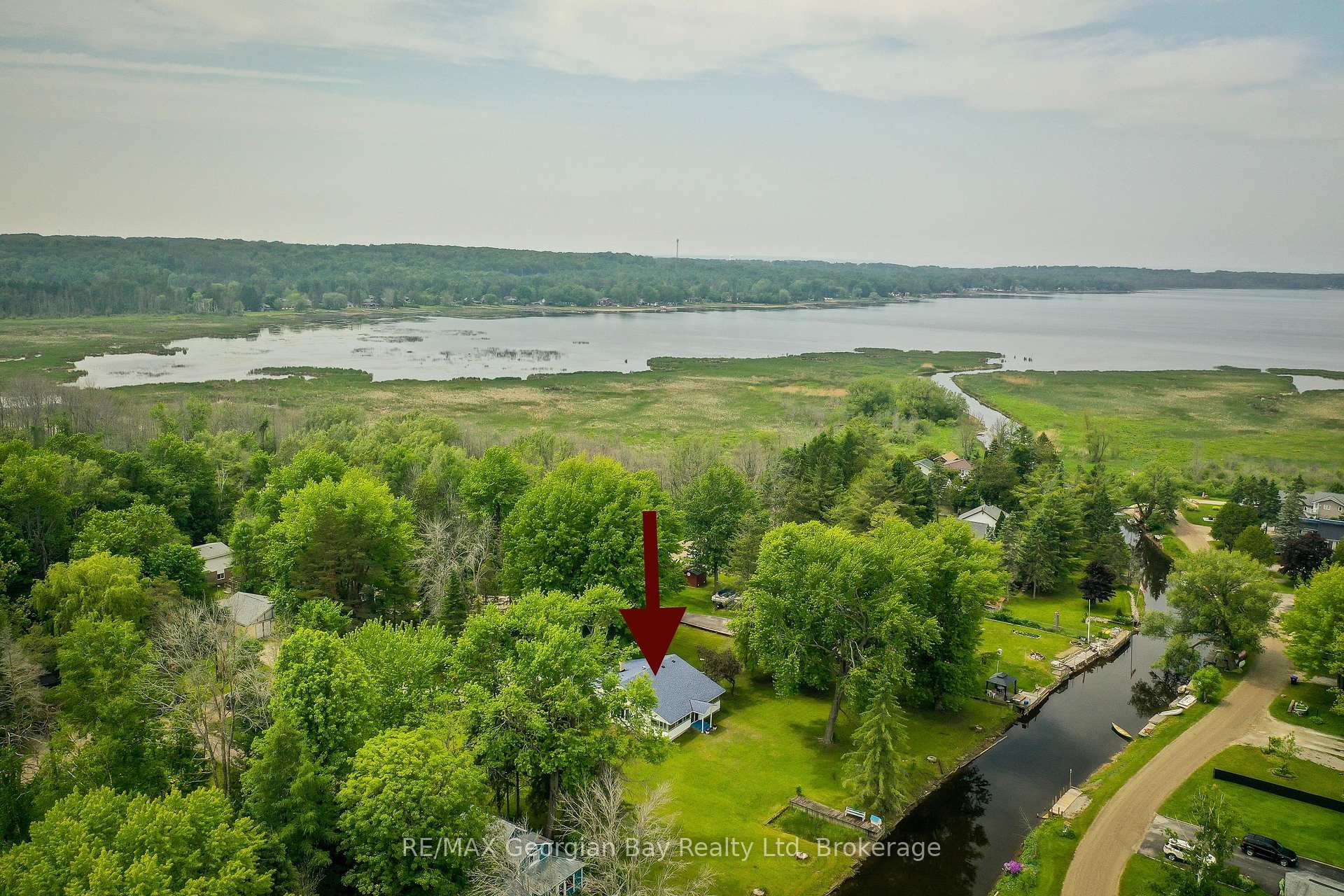 Photo 46 of 31 Hearthstone Drive, Tay, Rural Tay — HOMEH