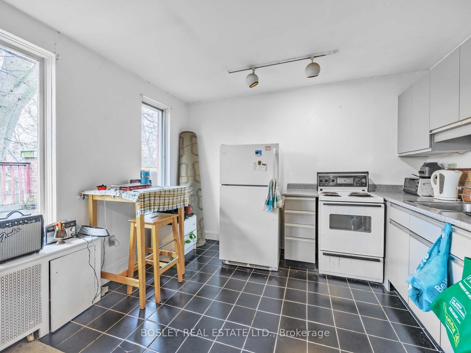 Photo 14 of 67 Albany Avenue, Toronto, The Annex — HOMEH