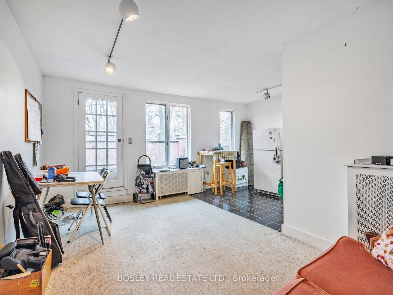 Photo 15 of 67 Albany Avenue, Toronto, The Annex — HOMEH