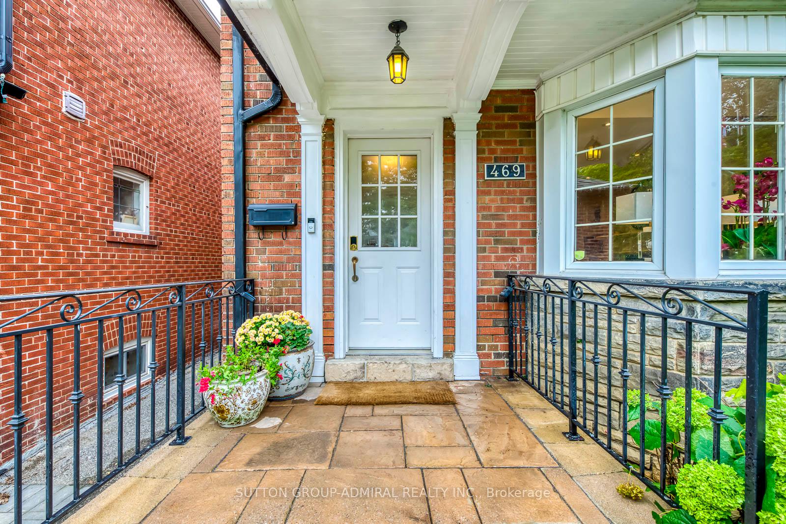 Photo 2 of 469 St Clements Avenue, Toronto, Lawrence Park South — HOMEH