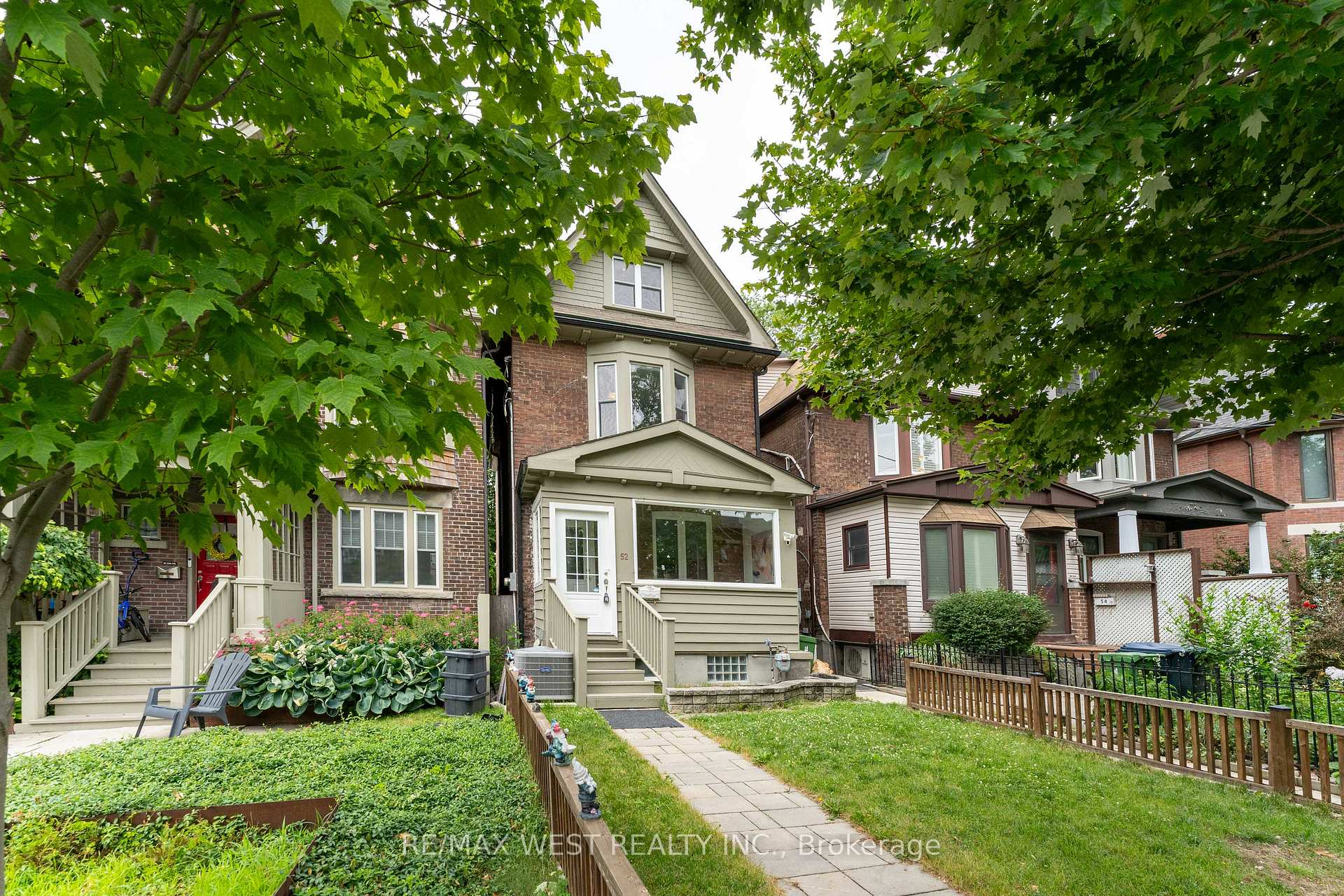Photo 2 of 52 Woodycrest Avenue, Toronto, Danforth — HOMEH