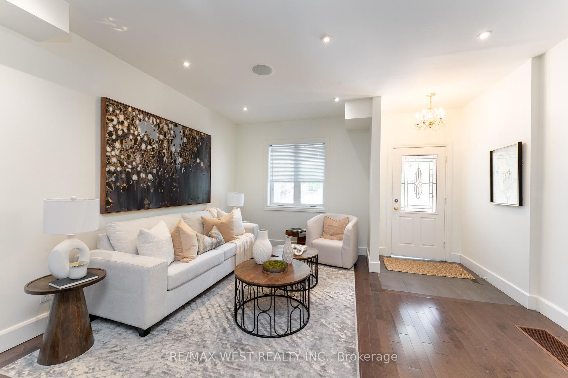 Photo 7 of 52 Woodycrest Avenue, Toronto, Danforth — HOMEH