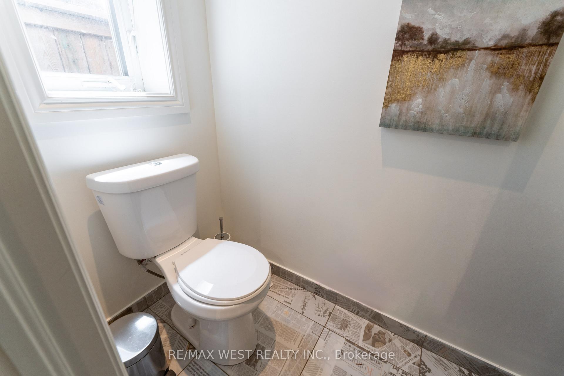 Photo 13 of 52 Woodycrest Avenue, Toronto, Danforth — HOMEH