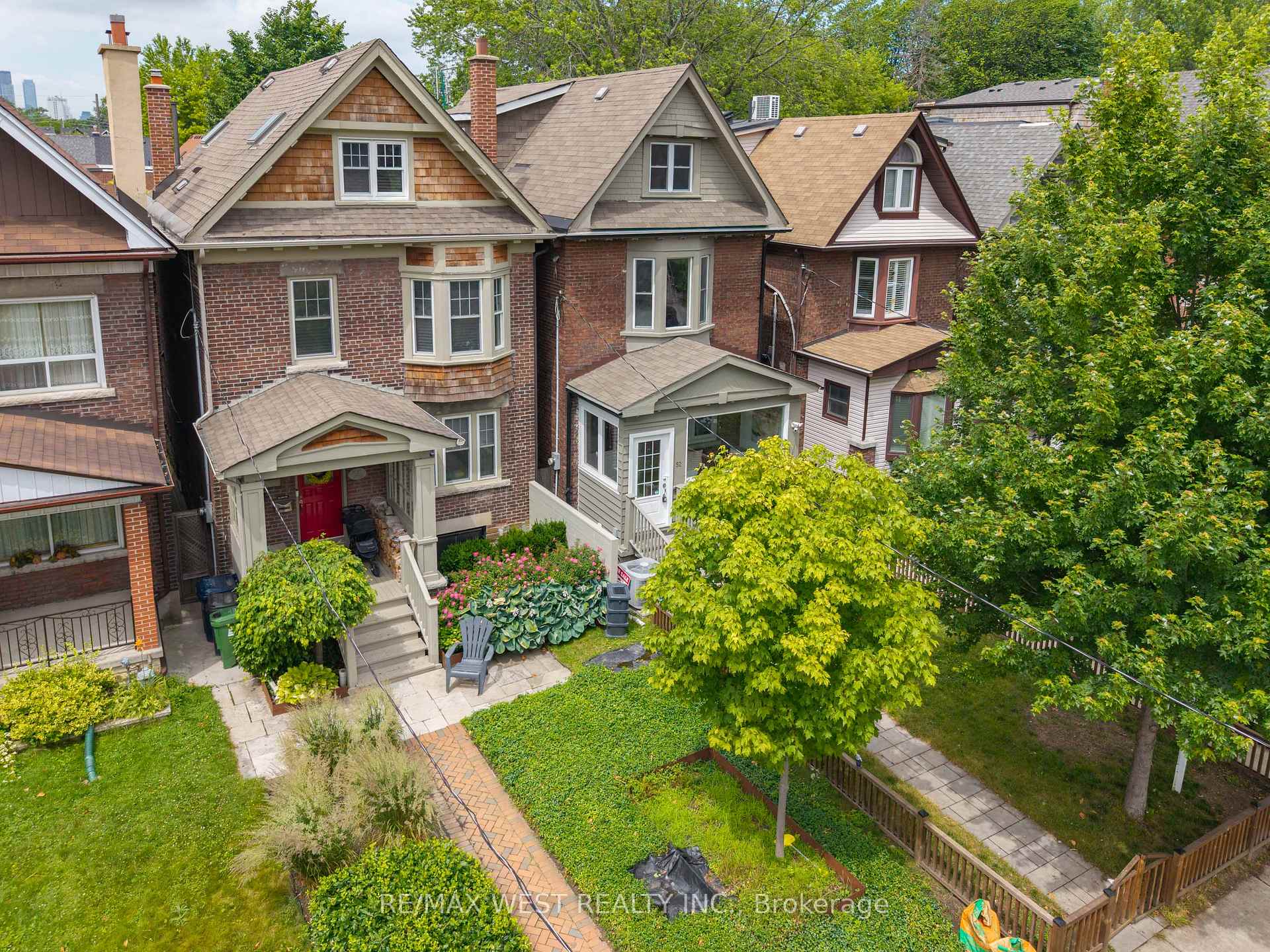 Photo 46 of 52 Woodycrest Avenue, Toronto, Danforth — HOMEH