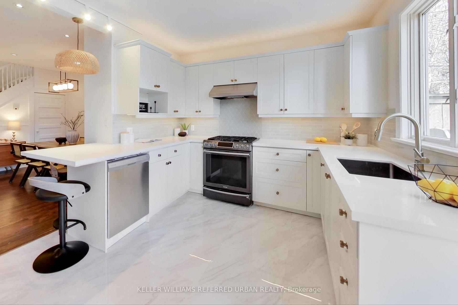 Photo 15 of 715 Markham Street, Toronto, The Annex — HOMEH