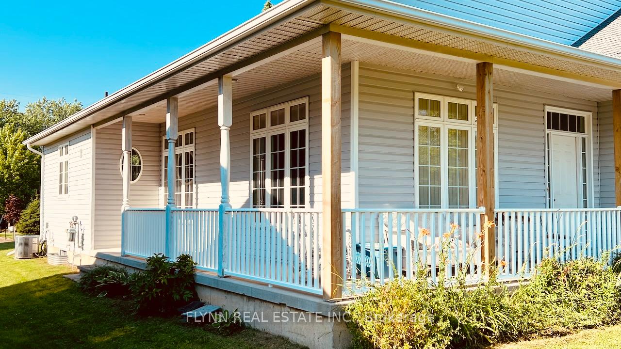 Photo 2 of 1500 Barron Road, Thorold, Port Robinson — HOMEH