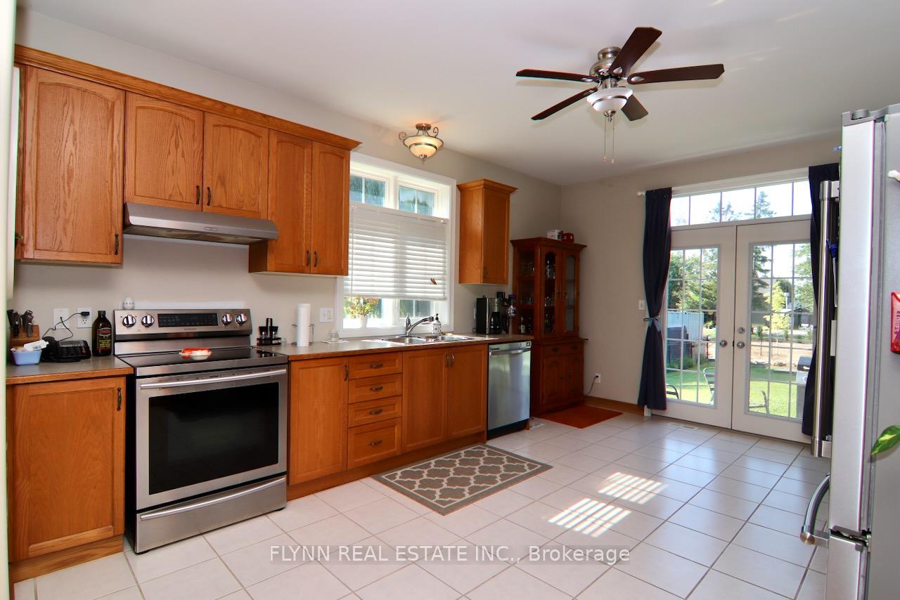 Photo 8 of 1500 Barron Road, Thorold, Port Robinson — HOMEH