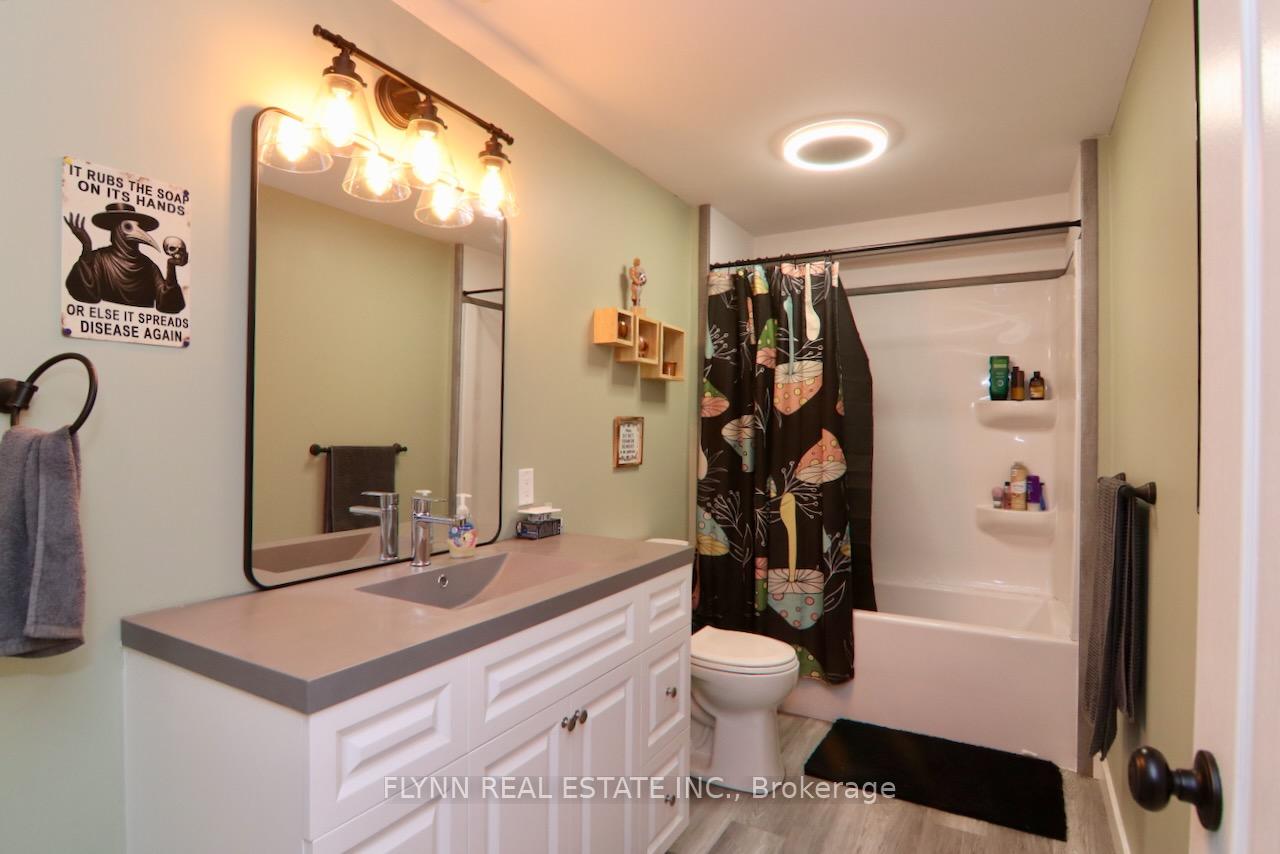Photo 21 of 1500 Barron Road, Thorold, Port Robinson — HOMEH