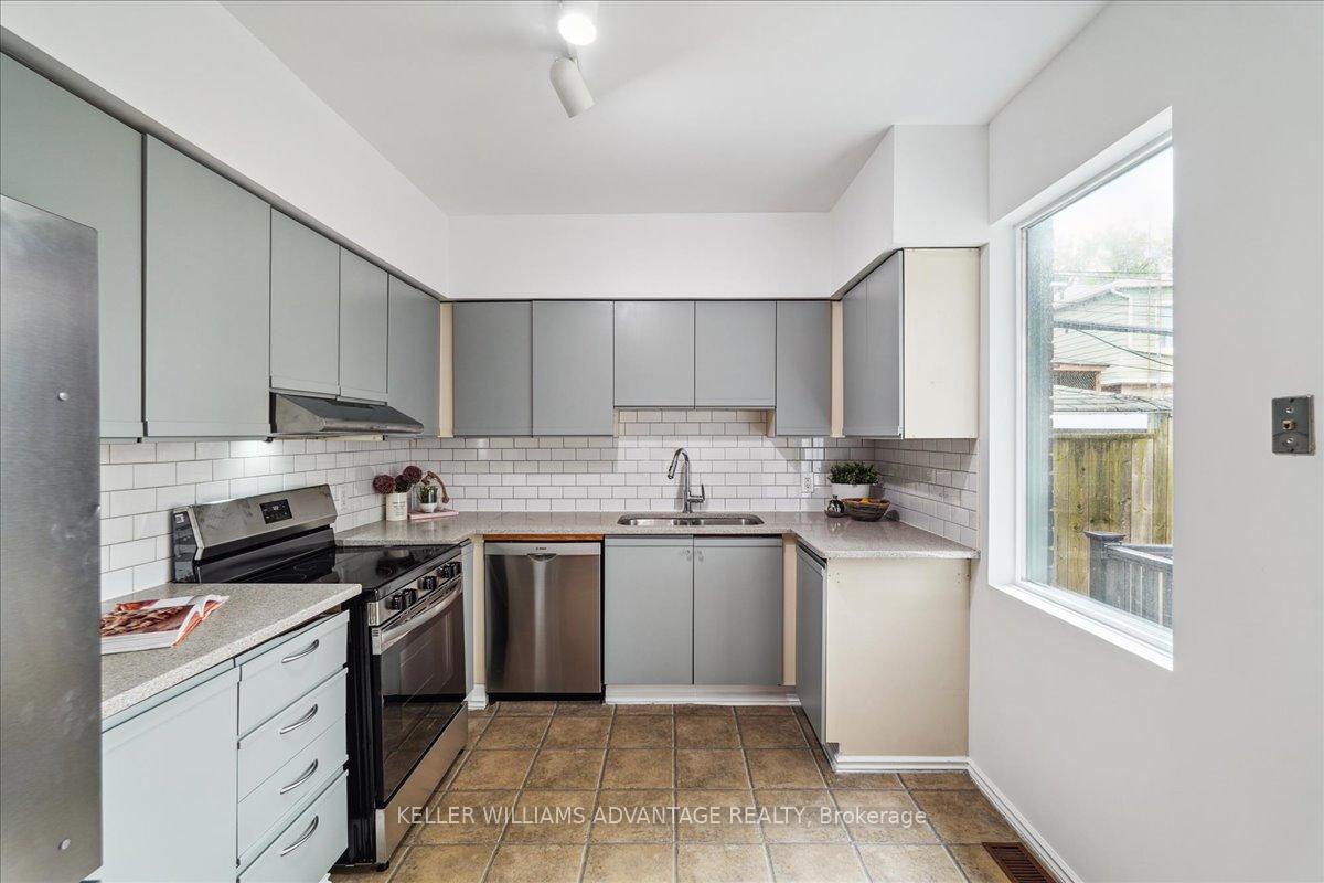 Photo 17 of 130 Glebeholme Boulevard, Toronto, Danforth — HOMEH