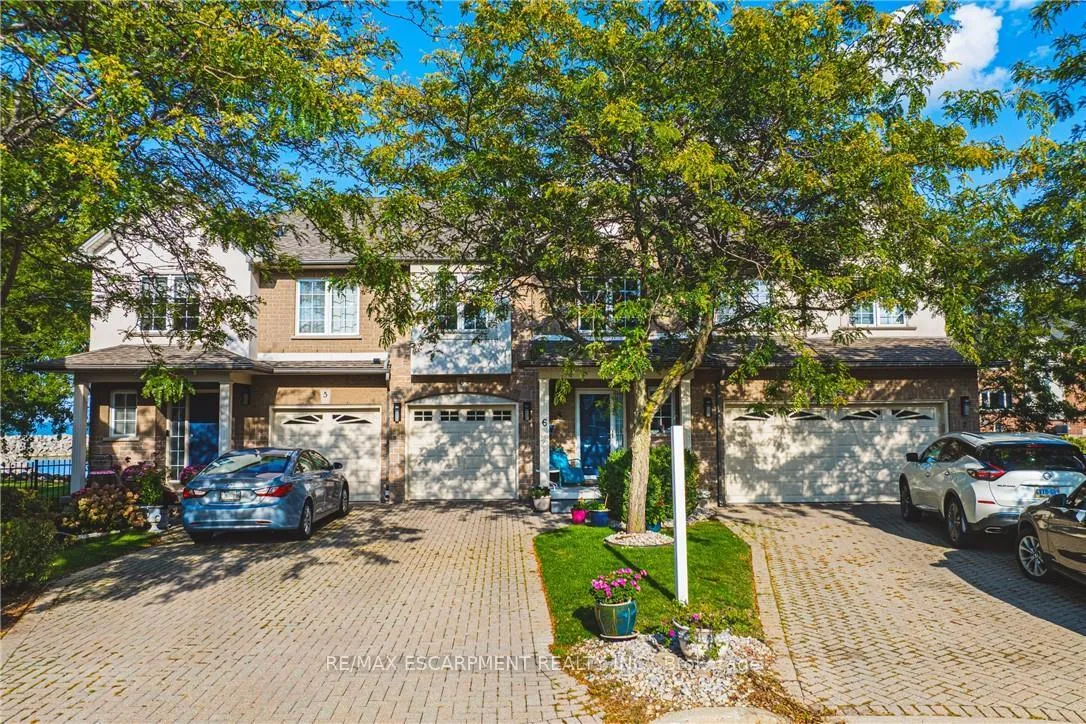 Front of Unit 6, 85 Edgewater Drive