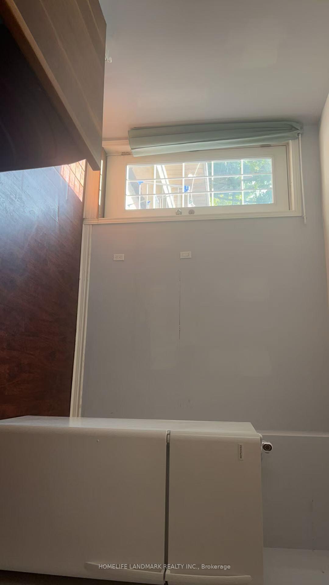 Photo 5 of Unit Apt. 2, 323 Danforth Avenue, Toronto, Danforth — HOMEH