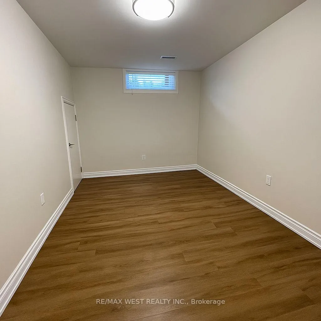Photo 4 of 340 Atlas Avenue, Toronto, Oakwood Village — HOMEH