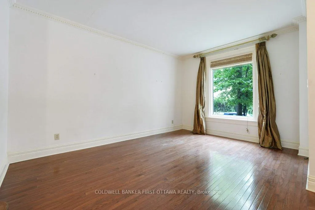 Photo 5 of 543 Besserer Street, Ottawa, Sandy Hill — HOMEH