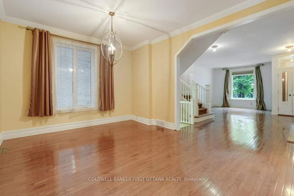 Photo 7 of 543 Besserer Street, Ottawa, Sandy Hill — HOMEH