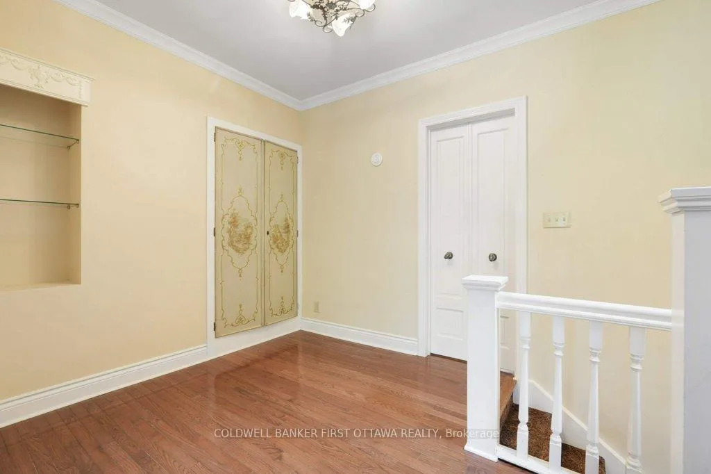 Photo 19 of 543 Besserer Street, Ottawa, Sandy Hill — HOMEH