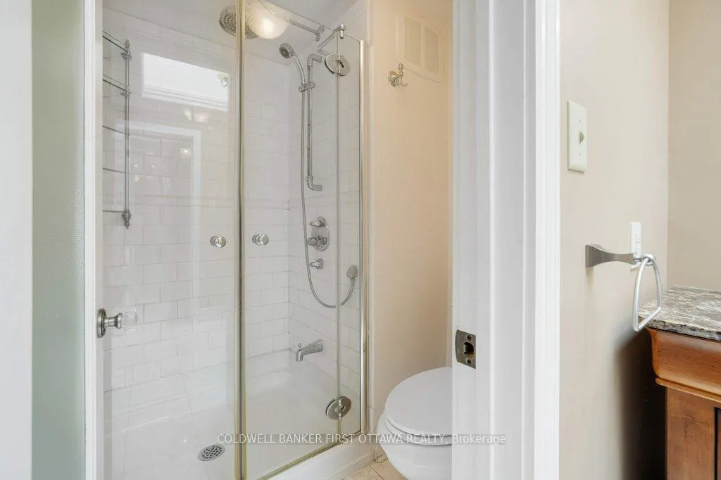 Photo 22 of 543 Besserer Street, Ottawa, Sandy Hill — HOMEH