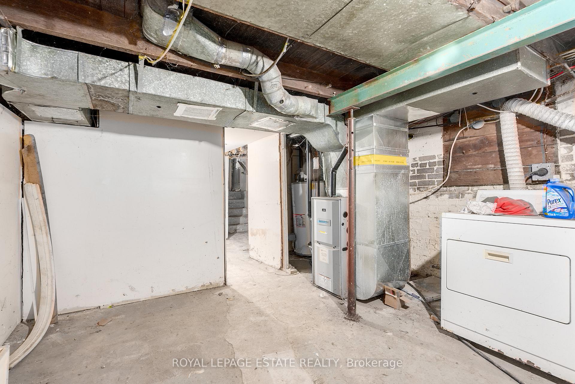 Photo 21 of 876 Eastern Avenue, Toronto, Greenwood-Coxwell — HOMEH