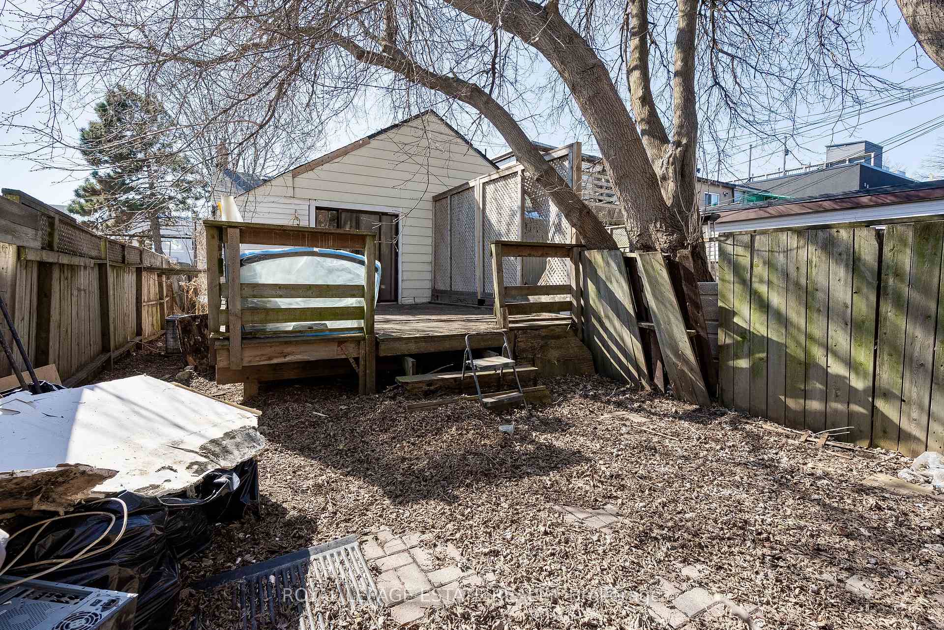 Photo 29 of 876 Eastern Avenue, Toronto, Greenwood-Coxwell — HOMEH