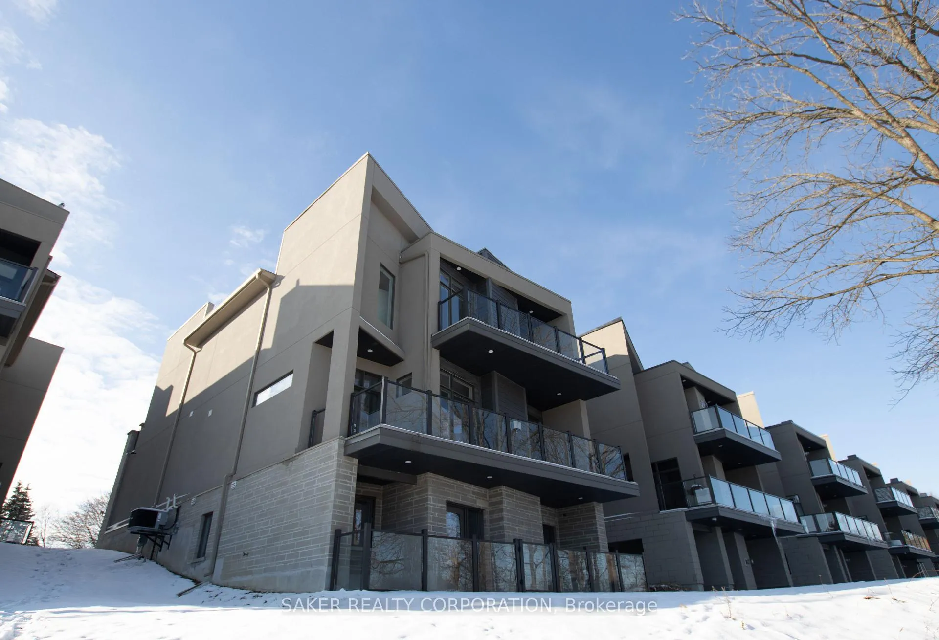 Front of Unit 11, 495 Oakridge Drive