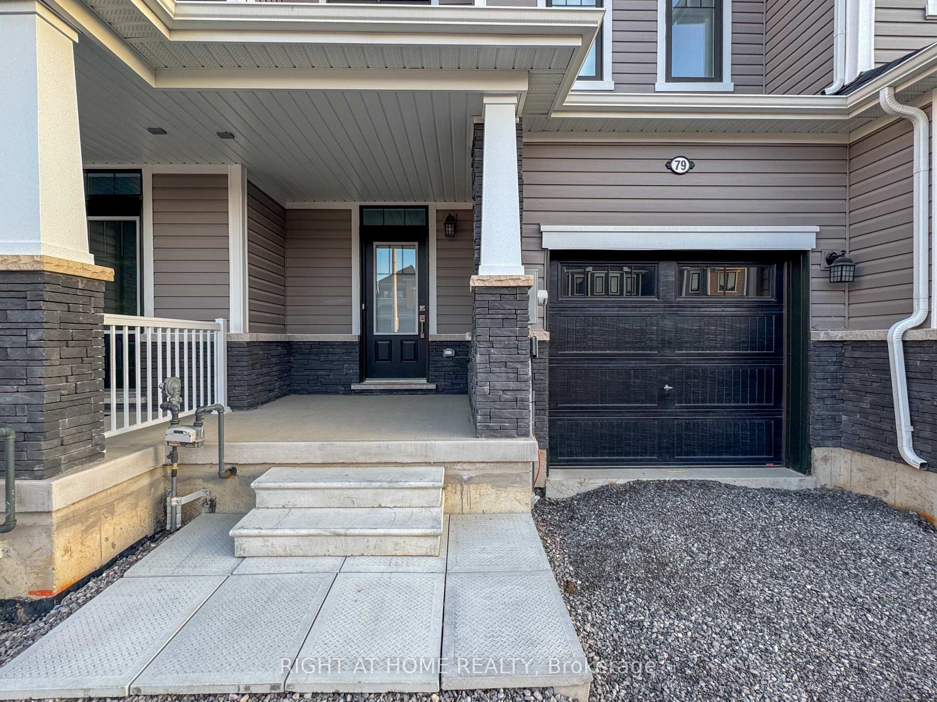 Photo 2 of 79 Brighton Lane, Thorold, Rolling Meadows — HOMEH