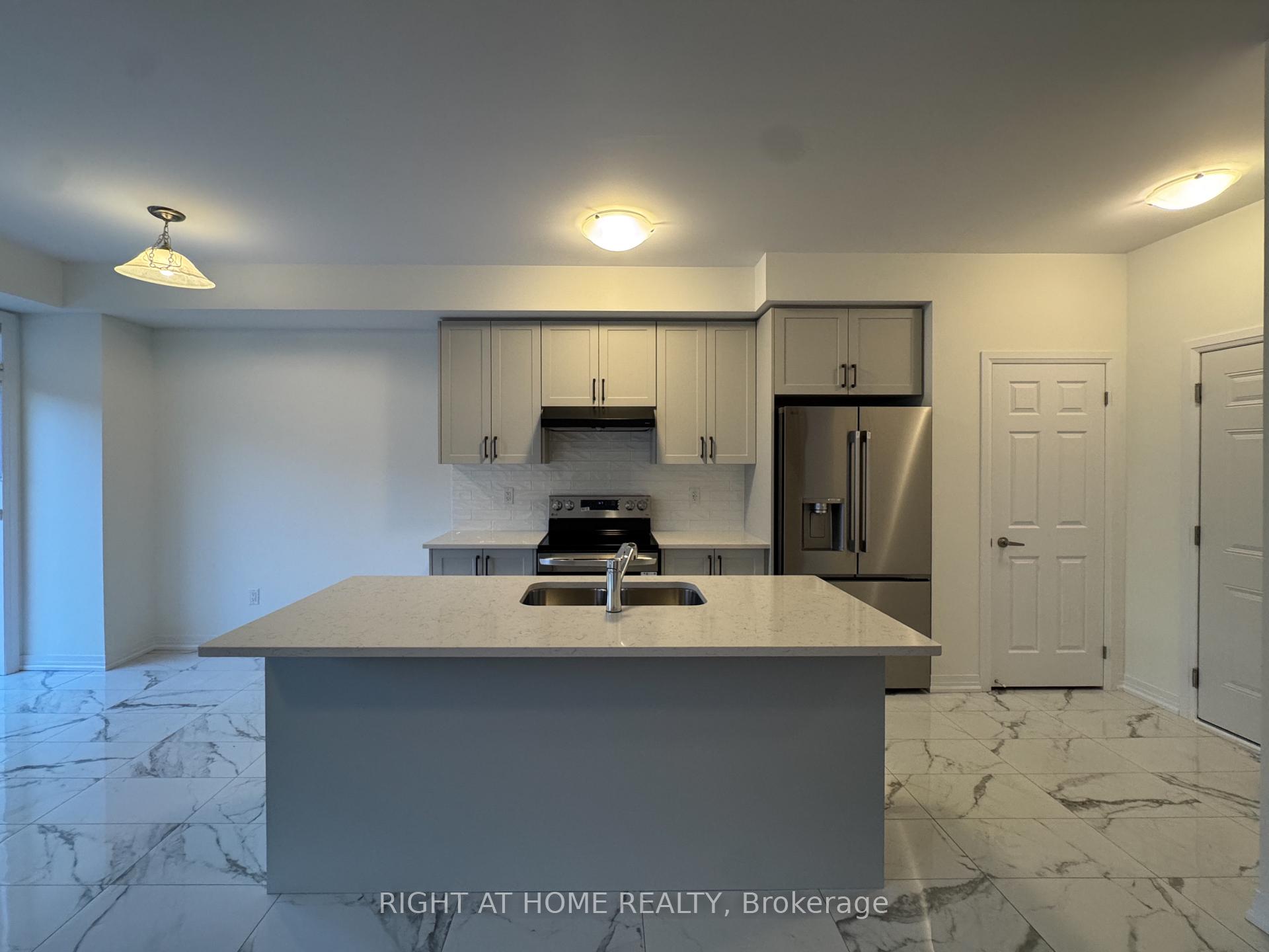Photo 5 of 79 Brighton Lane, Thorold, Rolling Meadows — HOMEH