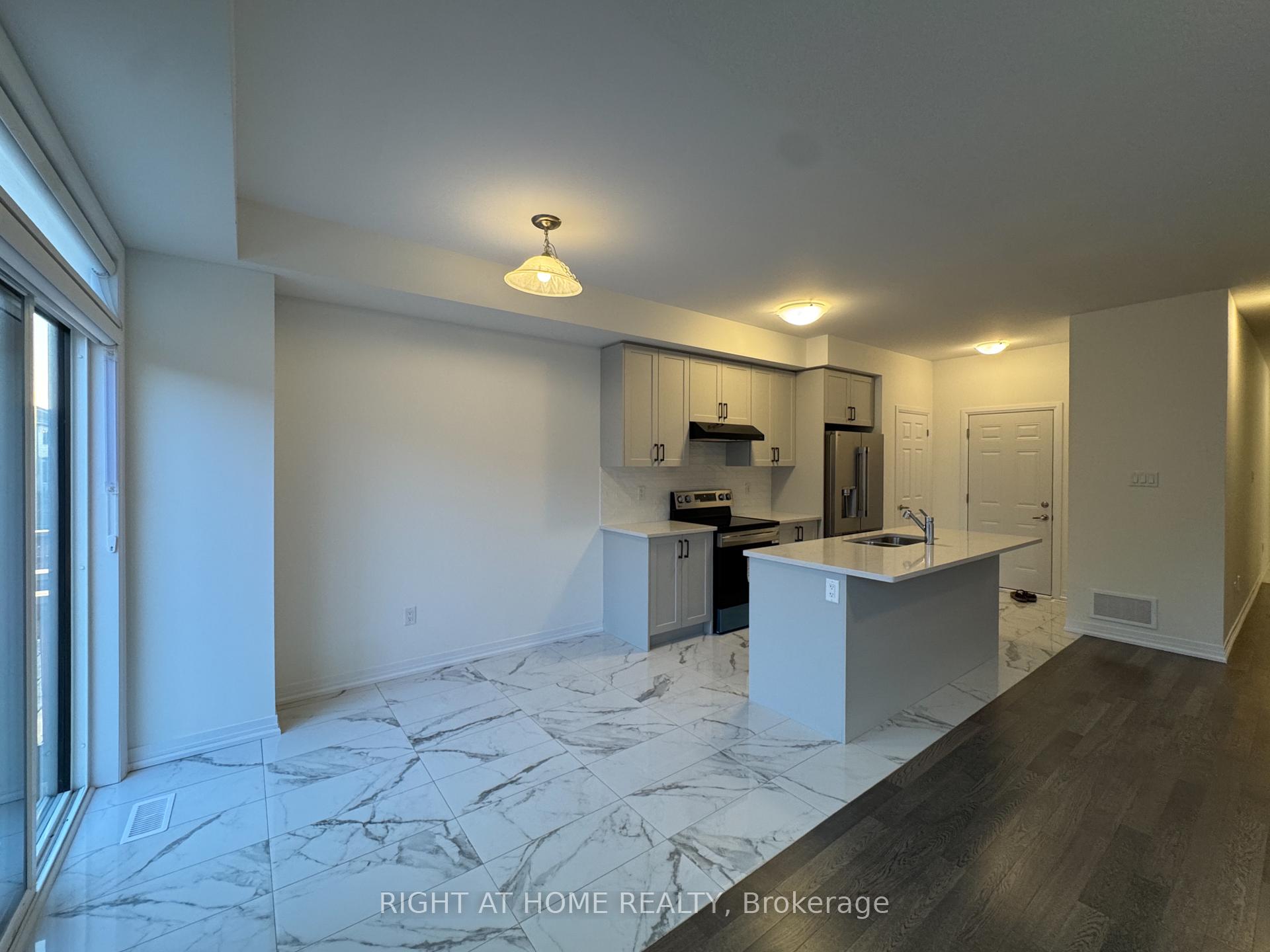 Photo 6 of 79 Brighton Lane, Thorold, Rolling Meadows — HOMEH