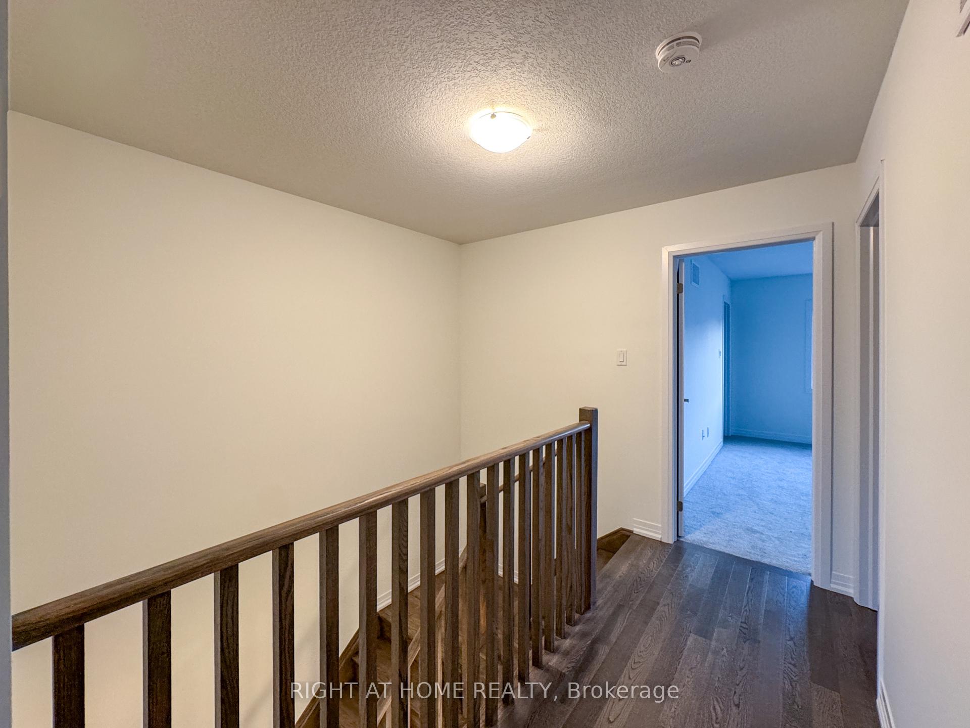 Photo 13 of 79 Brighton Lane, Thorold, Rolling Meadows — HOMEH