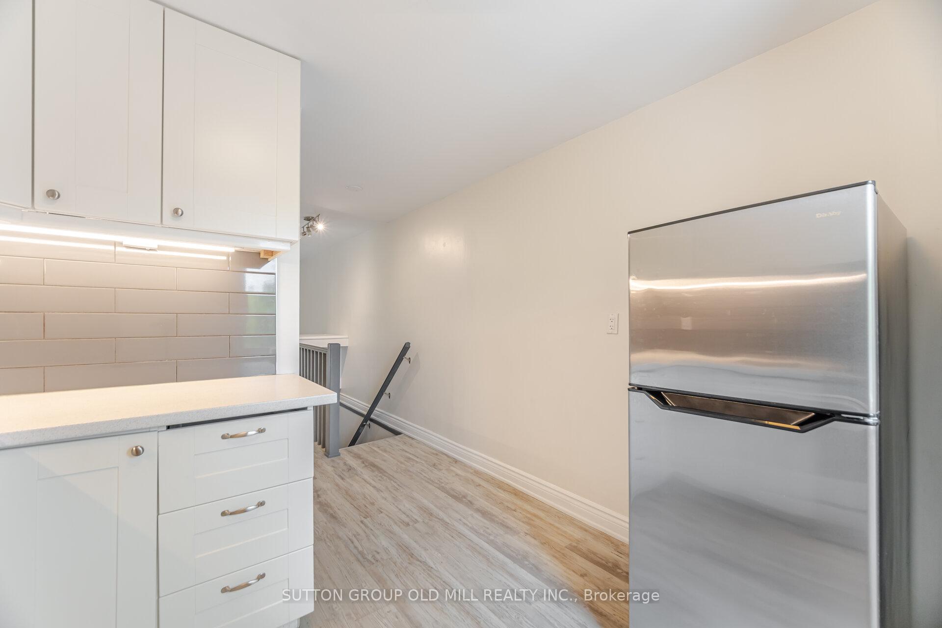 Photo 18 of 1995 Gerrard Street E, Toronto, East End-Danforth — HOMEH