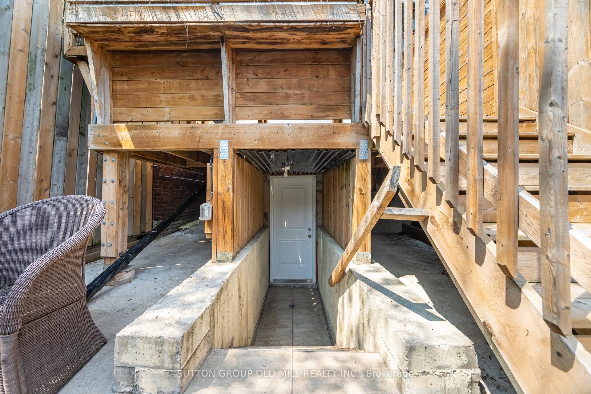 Photo 28 of 1995 Gerrard Street E, Toronto, East End-Danforth — HOMEH
