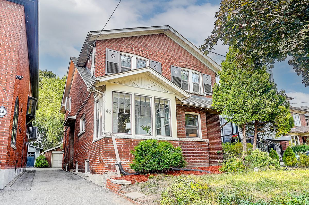 Photo 1 of 42 Willowbank Boulevard, Toronto, Yonge-Eglinton — HOMEH