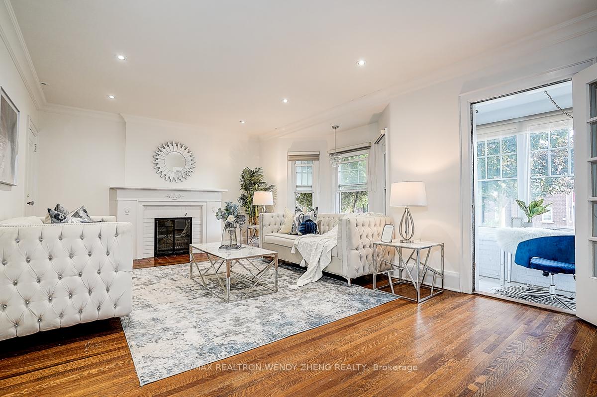 Photo 5 of 42 Willowbank Boulevard, Toronto, Yonge-Eglinton — HOMEH