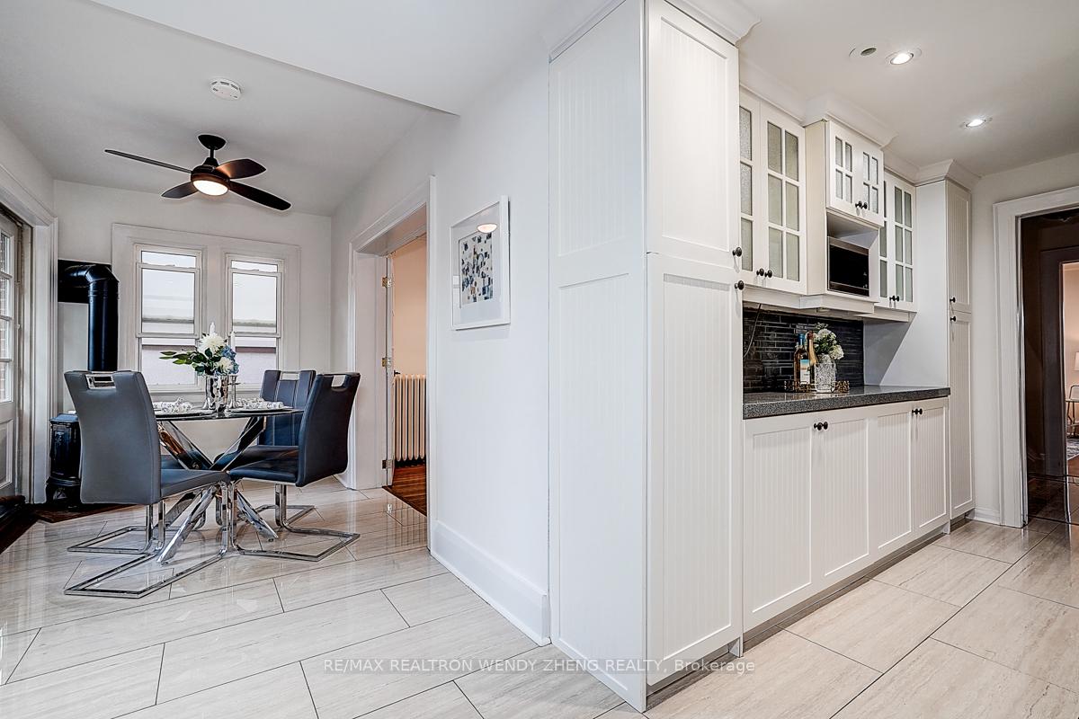 Photo 15 of 42 Willowbank Boulevard, Toronto, Yonge-Eglinton — HOMEH
