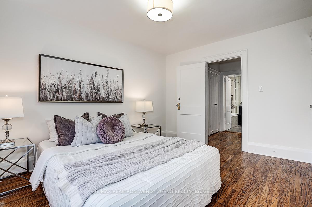 Photo 27 of 42 Willowbank Boulevard, Toronto, Yonge-Eglinton — HOMEH
