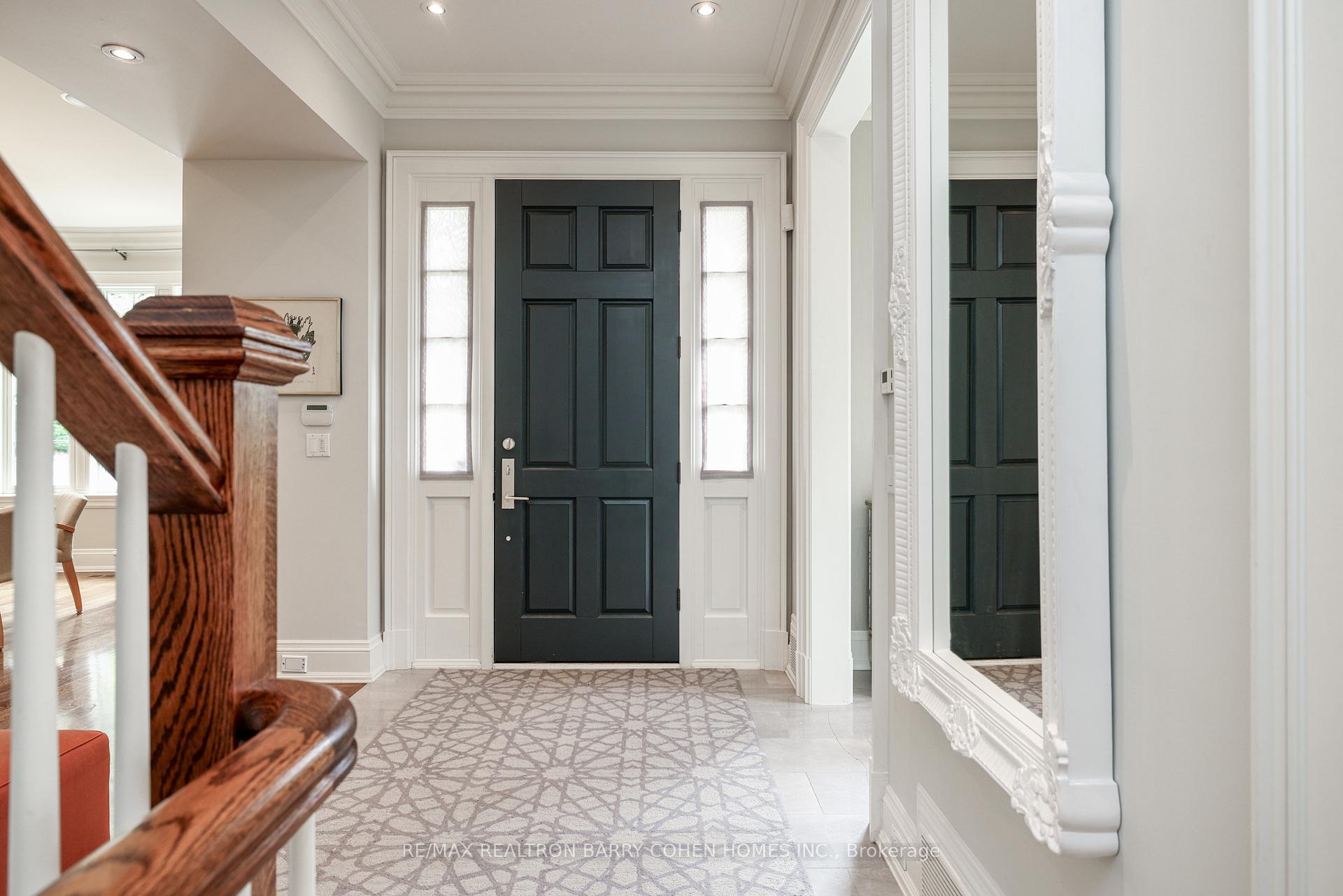Photo 7 of 34 Poplar Plains Road, Toronto, Casa Loma — HOMEH