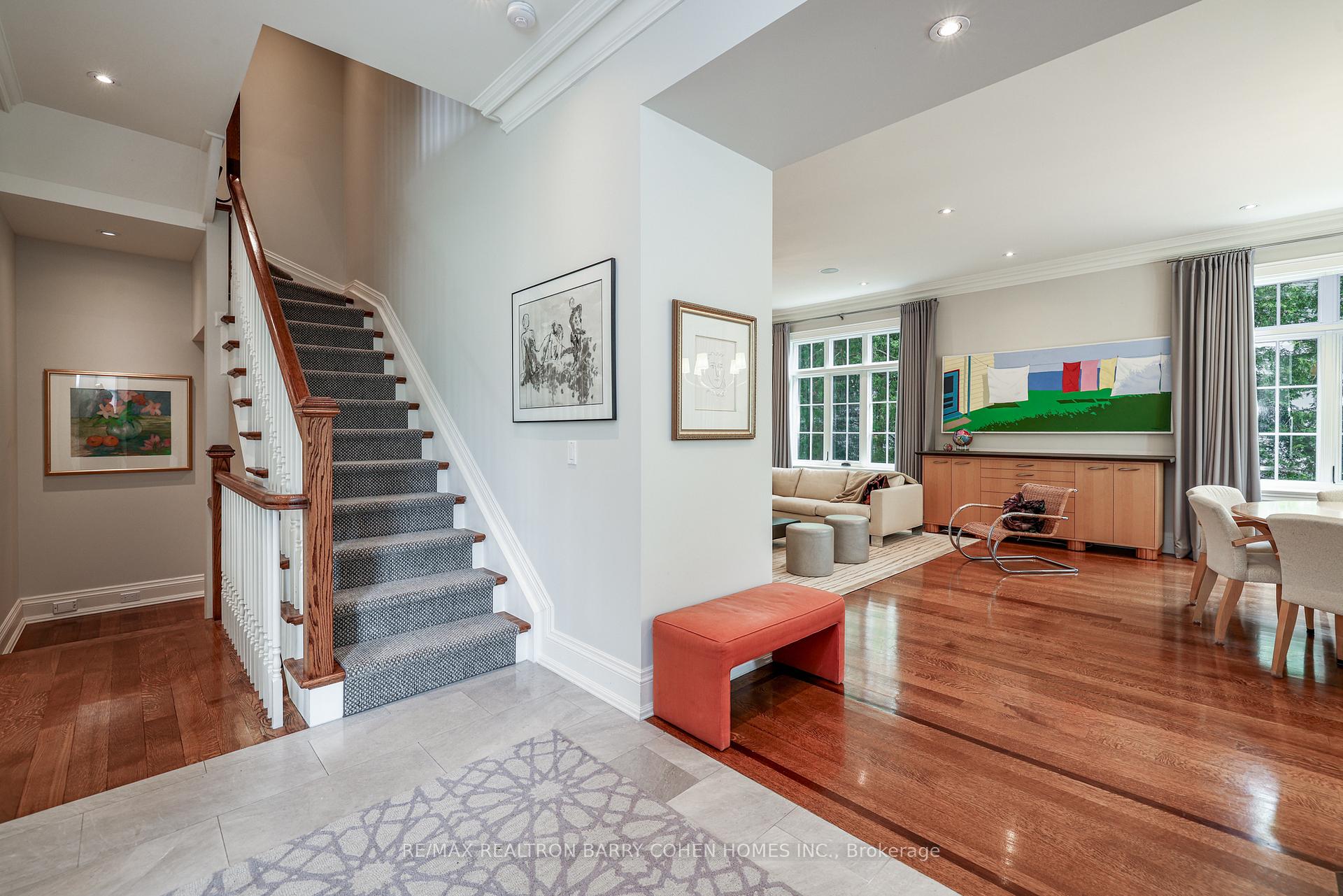 Photo 2 of 34 Poplar Plains Road, Toronto, Casa Loma — HOMEH