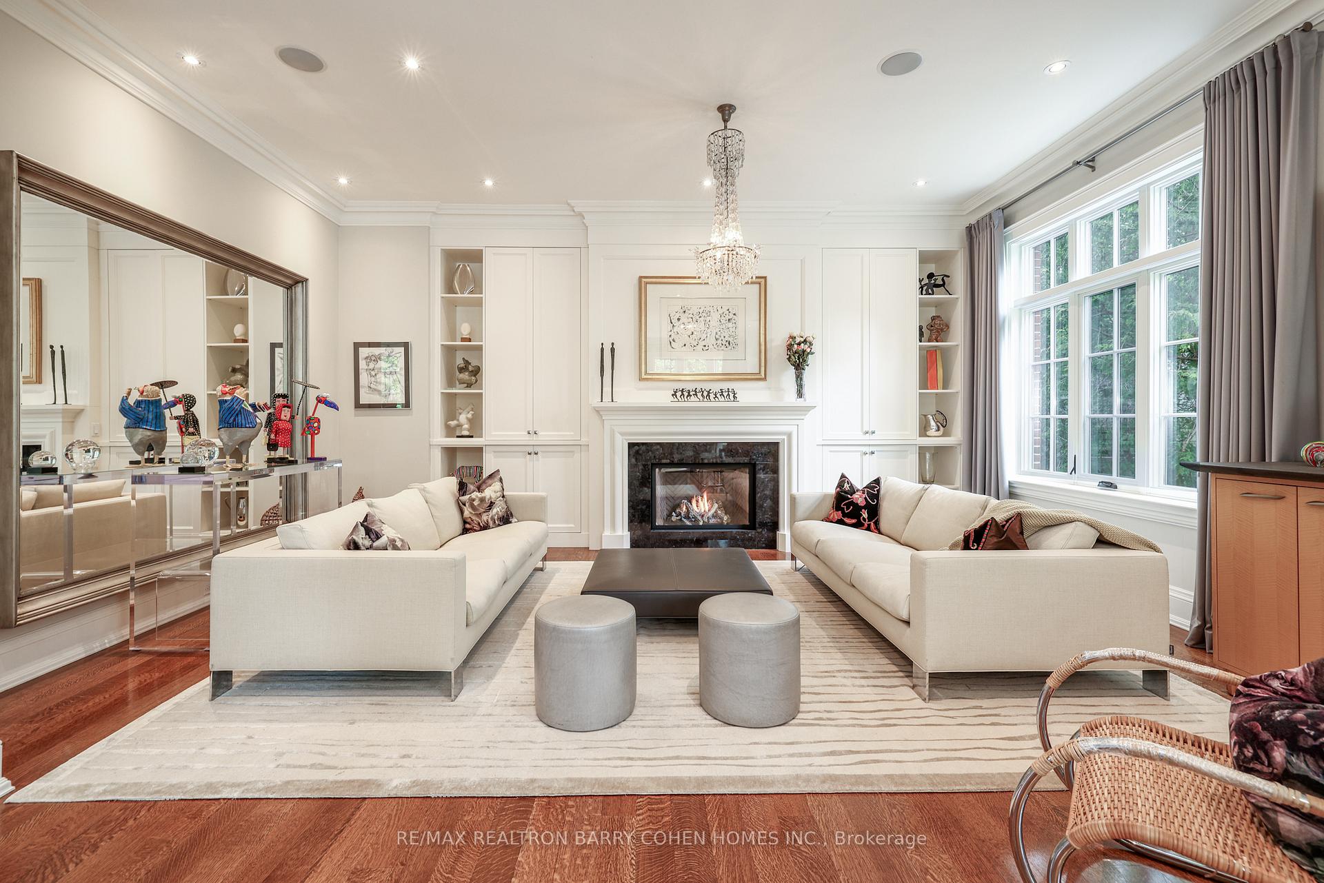 Photo 15 of 34 Poplar Plains Road, Toronto, Casa Loma — HOMEH