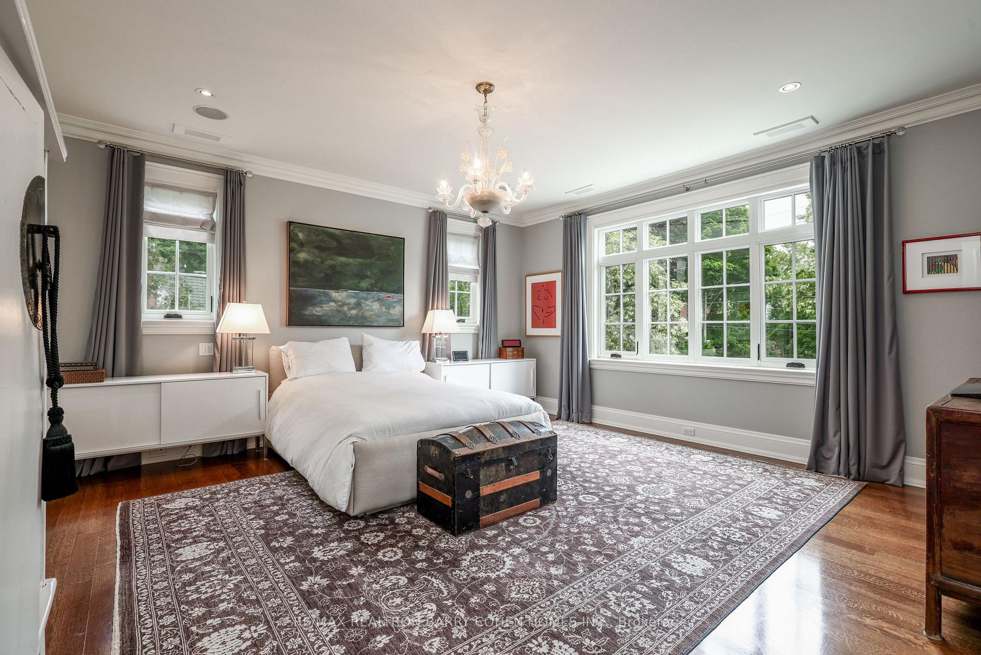 Photo 24 of 34 Poplar Plains Road, Toronto, Casa Loma — HOMEH