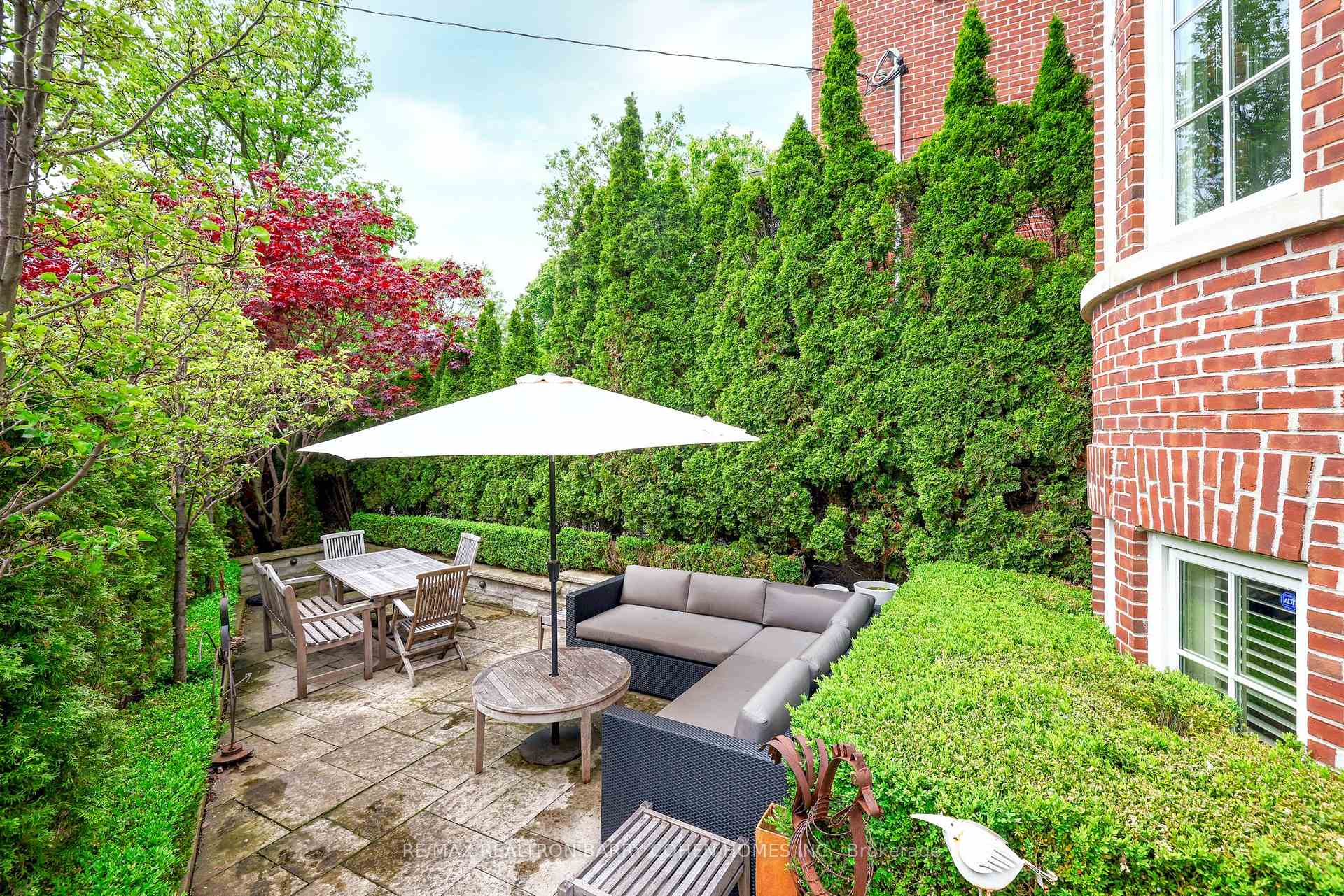 Photo 31 of 34 Poplar Plains Road, Toronto, Casa Loma — HOMEH