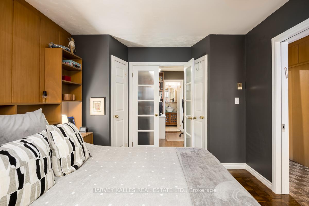 Photo 17 of 109 Frontenac Avenue, Toronto, Bedford Park-Nortown — HOMEH
