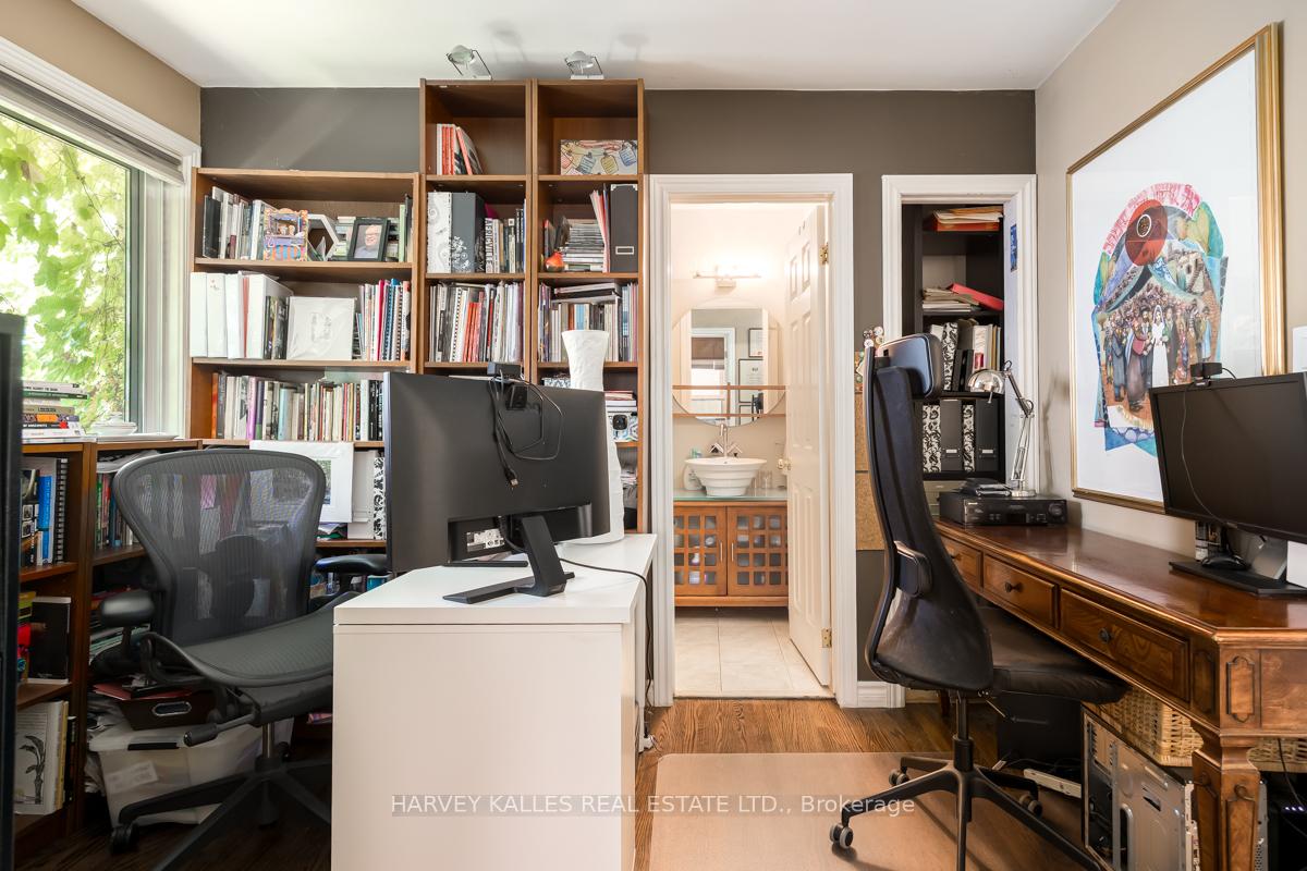 Photo 18 of 109 Frontenac Avenue, Toronto, Bedford Park-Nortown — HOMEH