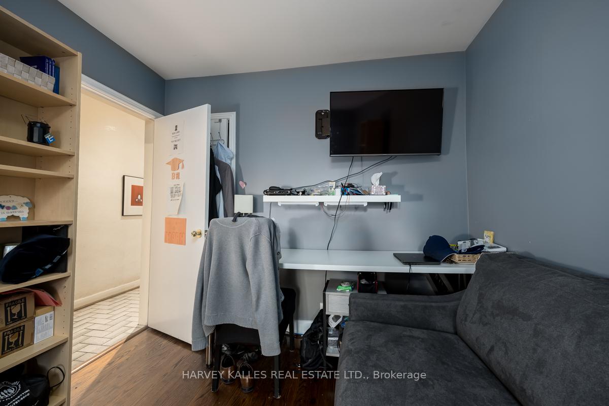 Photo 22 of 109 Frontenac Avenue, Toronto, Bedford Park-Nortown — HOMEH